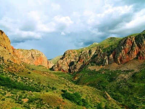 Magistral yollarda Qərbi Azərbaycan mahallarının adı yazılsın