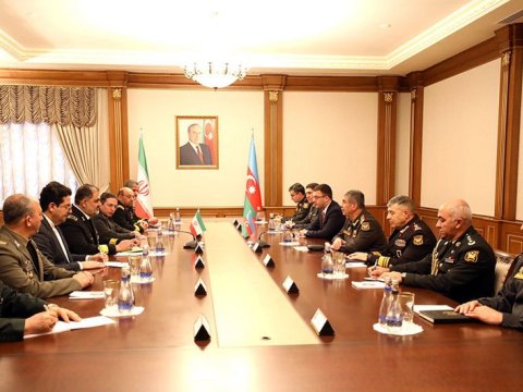Zakir Həsənov iranlı admiralı qəbul etdi