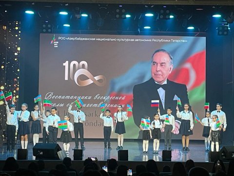 Kazanda Heydər Əliyevə həsr olunmuş tədbirlər keçirilib - FOTO