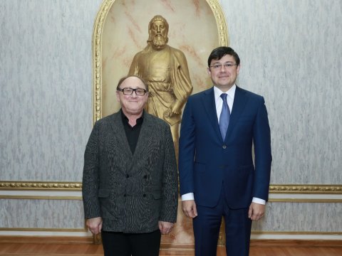 Fuad Muradov Avstraliyada yaşayan Azərbaycan əsilli musiqiçi ilə görüşdü