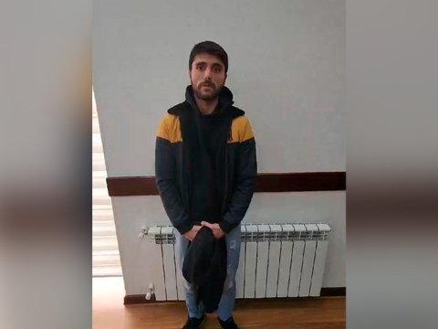 Narkotikin təsiri altında oğurluq etdi, polis yaxaladı 