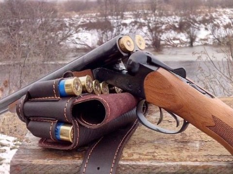 27 yaşlı gənc özünü GÜLLƏLƏDİ