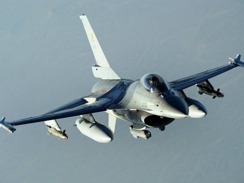 ABŞ-ın F-16 qırıcısı Sarı dənizə düşüb