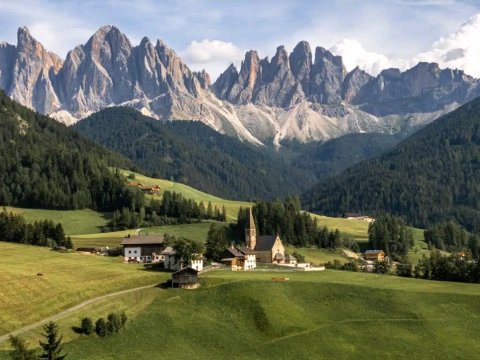 Avropanın ən bədbəxt və ən xoşbəxt ölkələri