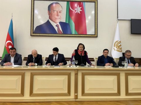 Gəncə Dövlət Universitetində mediasiya ilə bağlı maarifləndirici tədbir - FOTO