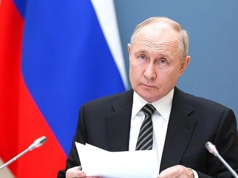 Rusiya və Belarus hərbçiləri birgə hazırlayacaq - Putin TƏSDİQLƏDİ