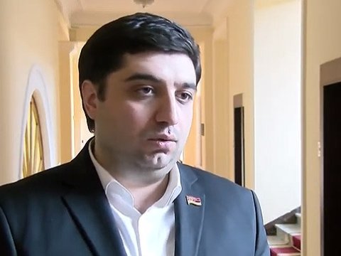 Erməni deputat Azərbaycanla son razılaşmanı ən böyük nailiyyət adlandırdı