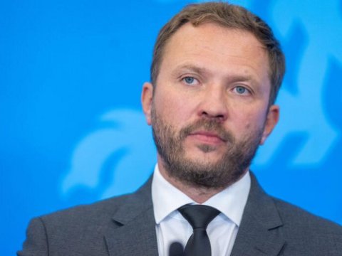 Estoniyanın xarici işlər naziri İrəvana gəlir