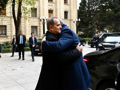Ceyhun Bayramovla Hakan Fidanı belə qarşıladı - FOTO
