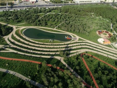 “Gənclik” parkının qarşısındakı yol BAĞLANIR