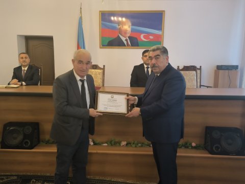 Hacıqabulda fərqlənən fəallar icra başçısı tərəfindən təltif olundular - FOTO