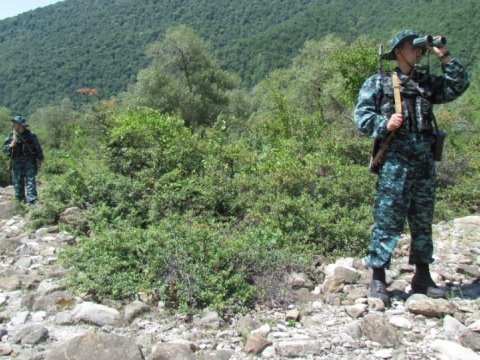 Xarici xüsusi xid­mət orqanları ilə əlaqədə şübhəli bilinən 8 nəfər saxlanılıb