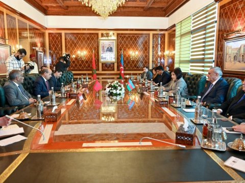 Spiker daha bir görüş keçirdi 