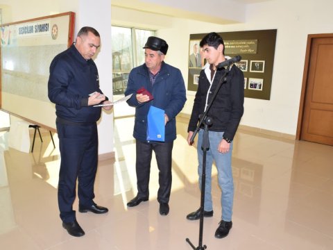 “Açıq mikrofon”da 7 müraciət...- FOTOLAR