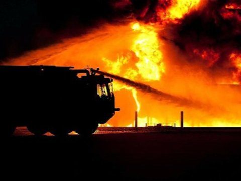 Atasının evini yandıran şəxs tutuldu