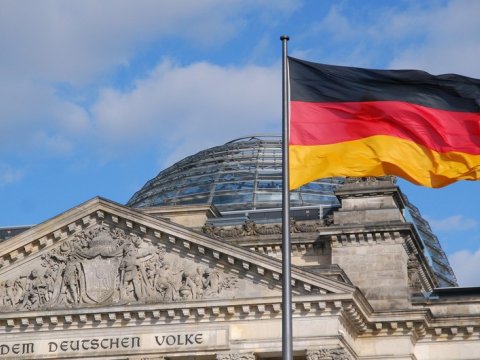 Almaniyada hökümətin reytinqi ən aşağı həddə DÜŞDÜ