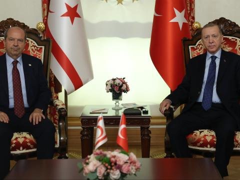 Ersin Tatar Ərdoğanla görüşdü 