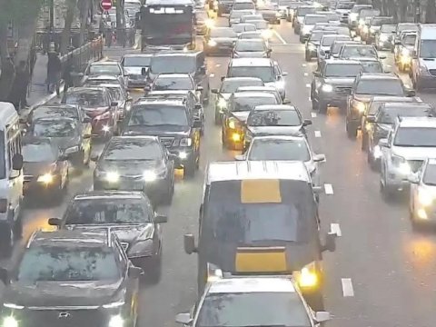 Bakının 10 əsas yolunda TIXAC var