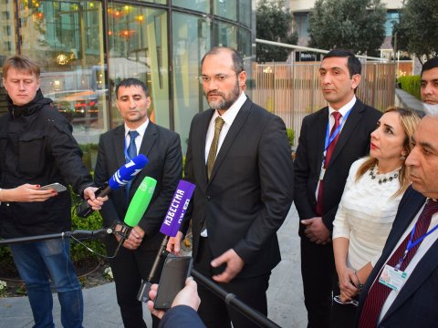 Razi Nurullayev də namizəd olmaq istəyir