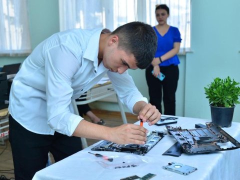 Azad edilən ərazilərdə peşə təmayüllü siniflər yaradılacaq