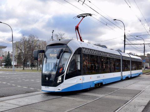 Tramvay xətlərinin çəkilməsi müzakirə olunmur - Nazir müavini