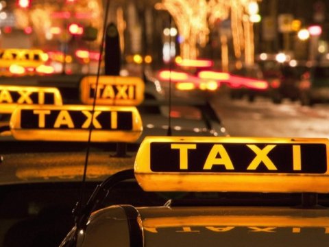 Taksilərin 60 faizinin yaşı 15 ildən çoxdur