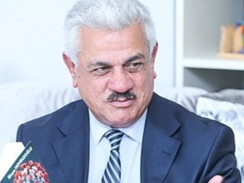 Rövşən Novruzoğlu məhkəmə zalında həbs edildi
