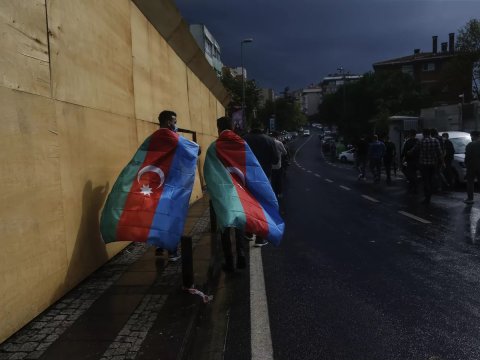 Ermənilər məğlubiyyəti Rusiyada da hiss edir - Azərbaycanlılara qarşı münasibət necə dəyişib?