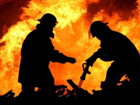 Xətaidə çayxana yandı