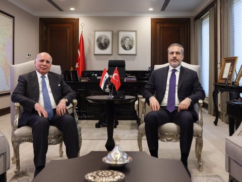 Fidan iraqlı həmkarı ilə görüşdü - PAYLAŞIM