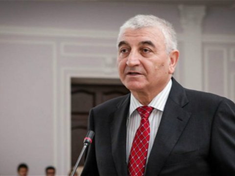 Məzahir Pənahovdan siyasi partiyalara ÇAĞIRIŞ