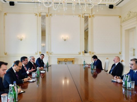 Prezident Cevdet Yılmazı qəbul etdi - FOTO