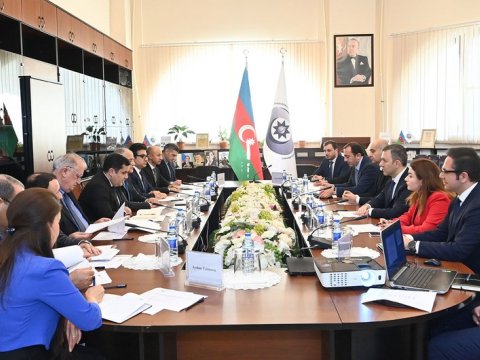 Təhsil hüququ ilə bağlı müzakirələr aparıldı