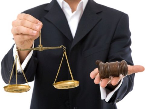 Vəkilllər öz vəzifələrini yerinə yetirməkdən bu halda imtina edə biləcək