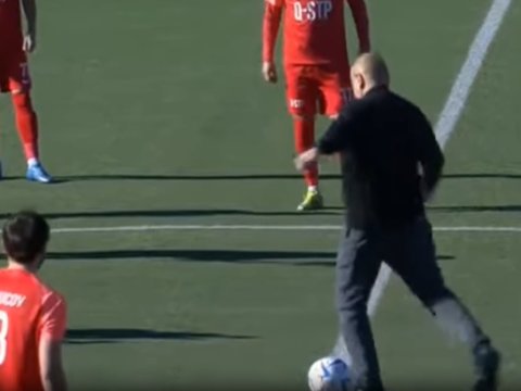 Prezident ilk topu vuraraq oyunu belə başlatdı - VİDEO