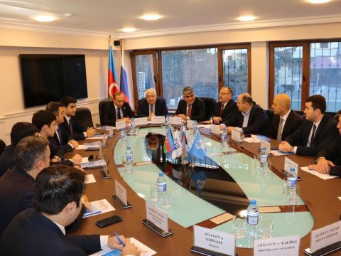 Azərbaycanda gənclər siyasətinə dair konfrans - FOTO