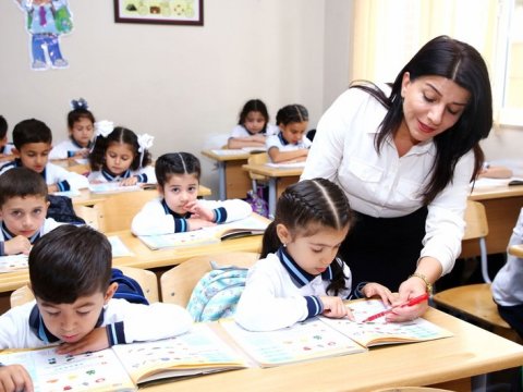 Bakı məktəblərinə 2000-dən çox müəllim işə qəbul olunub