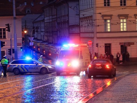 Praqa Universitetinə hücum zamanı üç əcnəbi yaralanıb