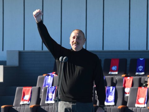 Kəlbəcərlilərdən Prezidentə təbrik məktubu: Bütöv bir milləti xoşbəxt etdiniz!