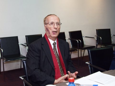 Maşallah Rəzmi təltif edildi