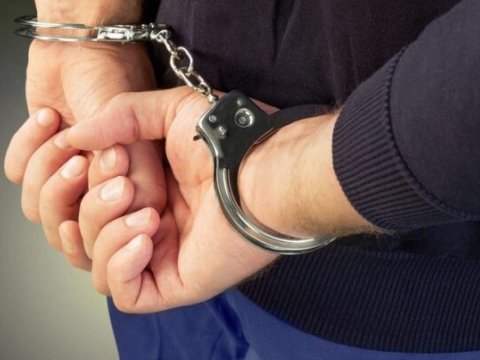 15 yaşlı yeniyetmə atasını ÖLDÜRDÜ