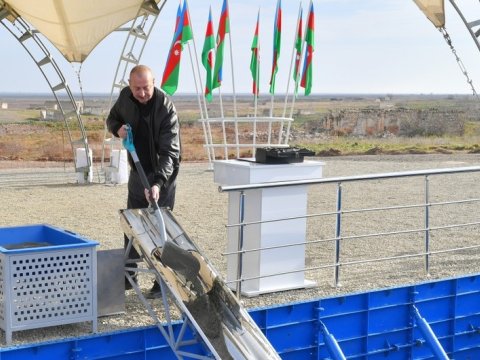 Ağdamın Salahlı Kəngərli kəndinin təməli atıldı
