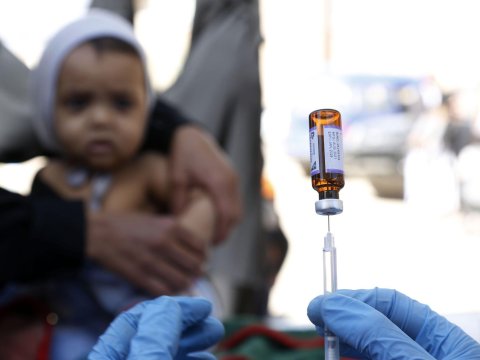 Azərbaycana qızılcaya qarşı peyvənd GƏTİRİLDİ