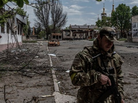 Rusiya Ukraynanın bu kəndini ələ keçirdiyini iddia edir 