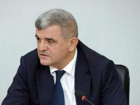 Yusif Vəzir Çəmənzəminlinin nəşini Şuşaya gətirək - Fazil Mustafa