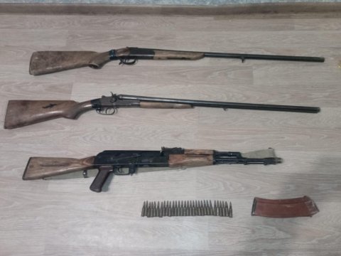 Şirvanda avtomat tapıldı - FOTO