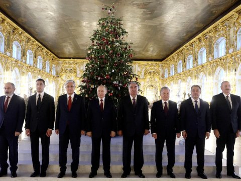 MDB liderlərinin qeyri-rəsmi sammitindən FOTOLAR