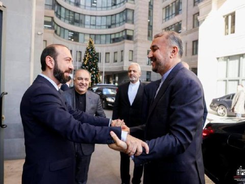 Mirzoyan Abdullahiyanı belə QARŞILADI