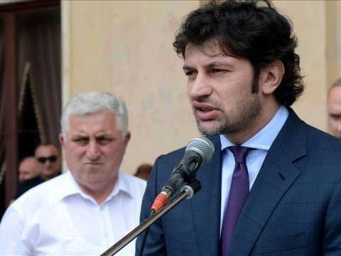 Tiflis meriyası müxalif müğənniləri bayram konsertinə çağırmayıb...