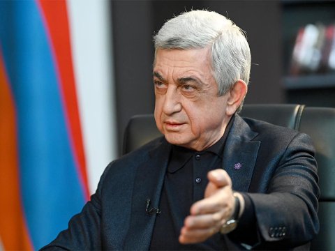 Serj Sarkisyan Şahramanyanla GÖRÜŞÜB